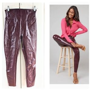 SPANX Liquid Faux Leather Leggings sz S